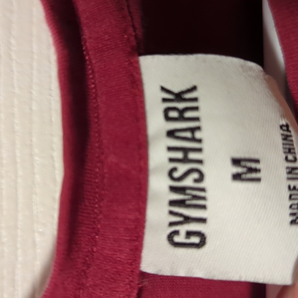 Gymshark workout shirt - Picture 2 of 3